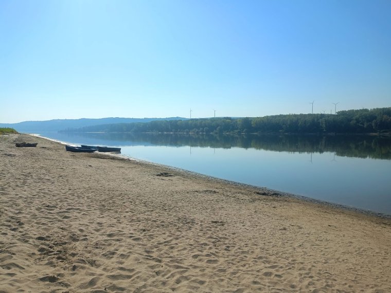 Nőhet a Duna vízhozama Báziásnál, de továbbra is messze elmarad a sokéves átlagtól