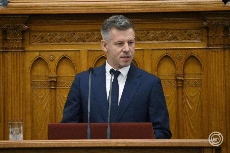 Magyar Péter: Kezdeményezzük Sulyok Tamás megbízatásának megszüntetését