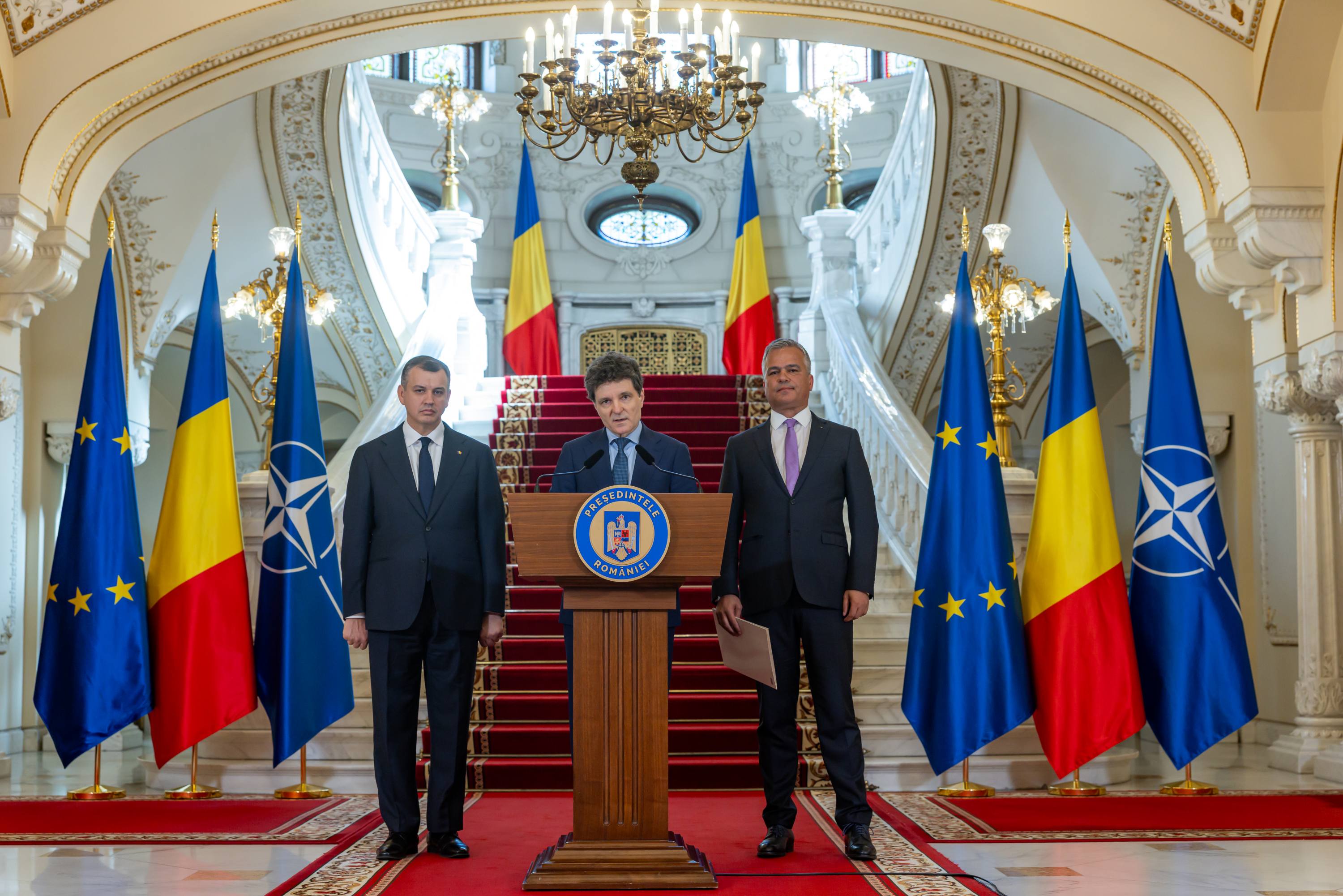 Az államfő aláírta az Adrian Veștea kormányalakítási megbízásáról szóló rendeletet