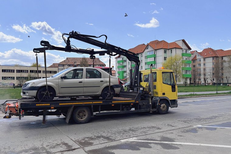 Egyre kevesebben vásárolnak járművet, inkább a meglévőt javíttatják