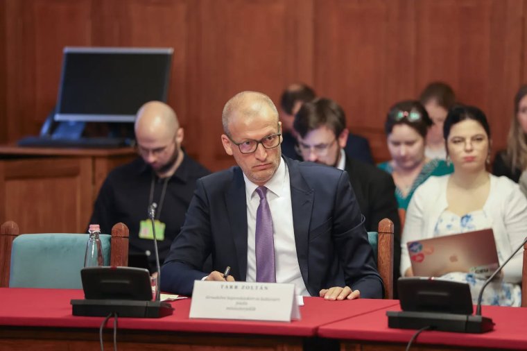 Tarr Zoltán: Módosítani fogjuk a választási törvény nemzetiségekre vonatkozó részét
