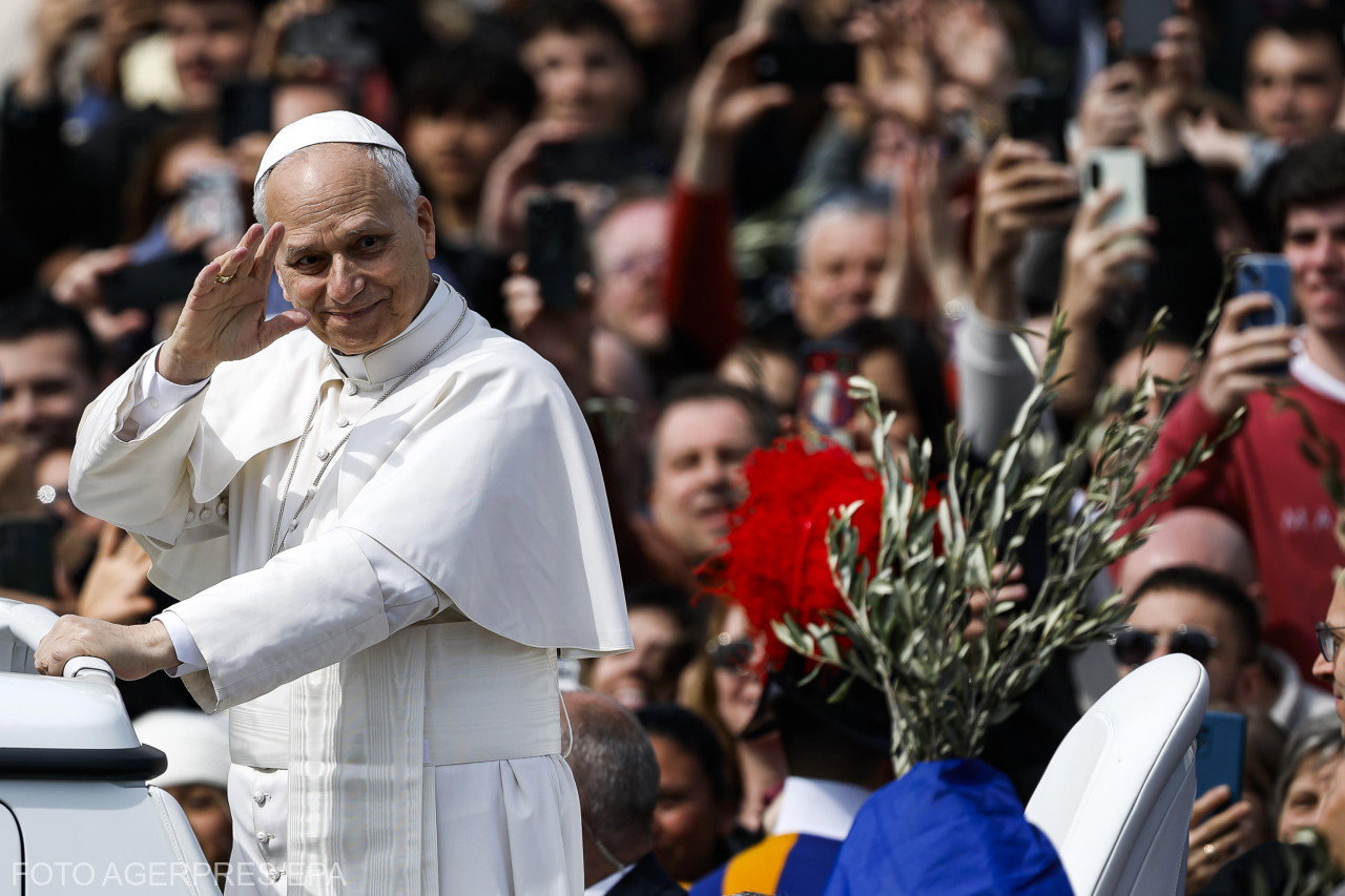XIV. Leó pápa virágvasárnapi üzenete: Krisztus a keresztről kiáltja az embereknek, hogy tegyék le a fegyvert