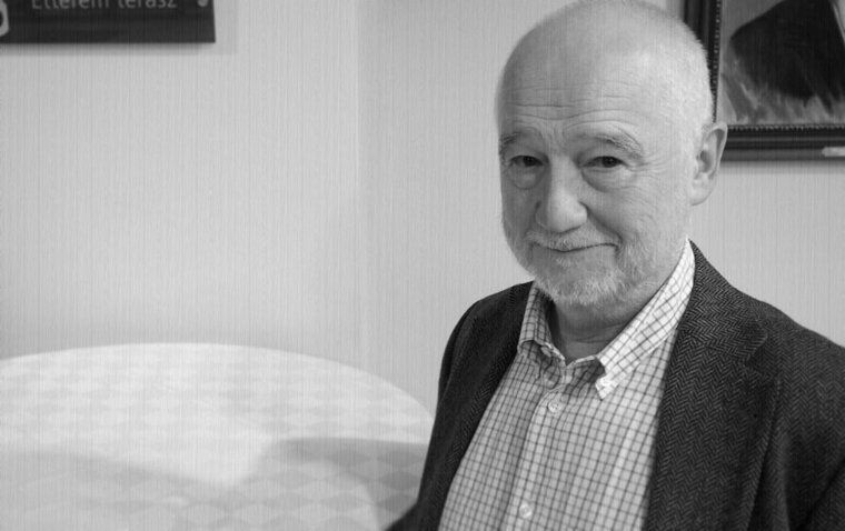 Elhunyt Nádasdy Ádám nyelvész, költő és műfordító