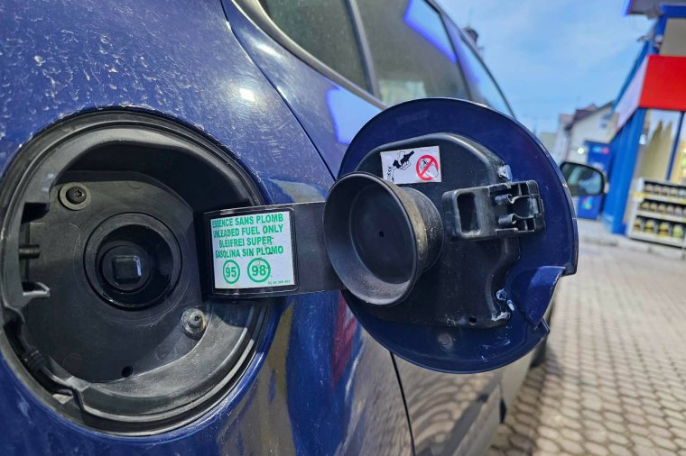 Percek alatt ürítette ki a tartályt: gázolajlopás miatt vettek őrizetbe egy férfit Nagyváradon