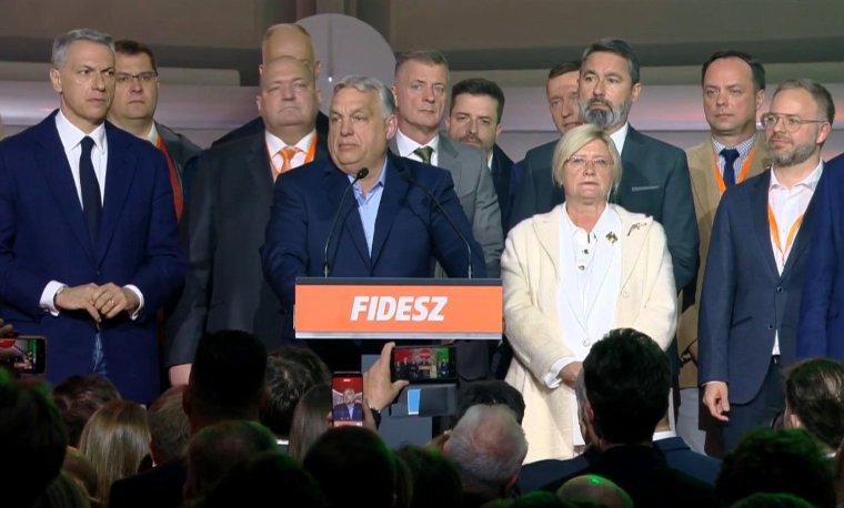 Orbán Viktor gratulált Magyar Péteréknek, elismerte a Fidesz-KDNP vereségét | VIDEÓ