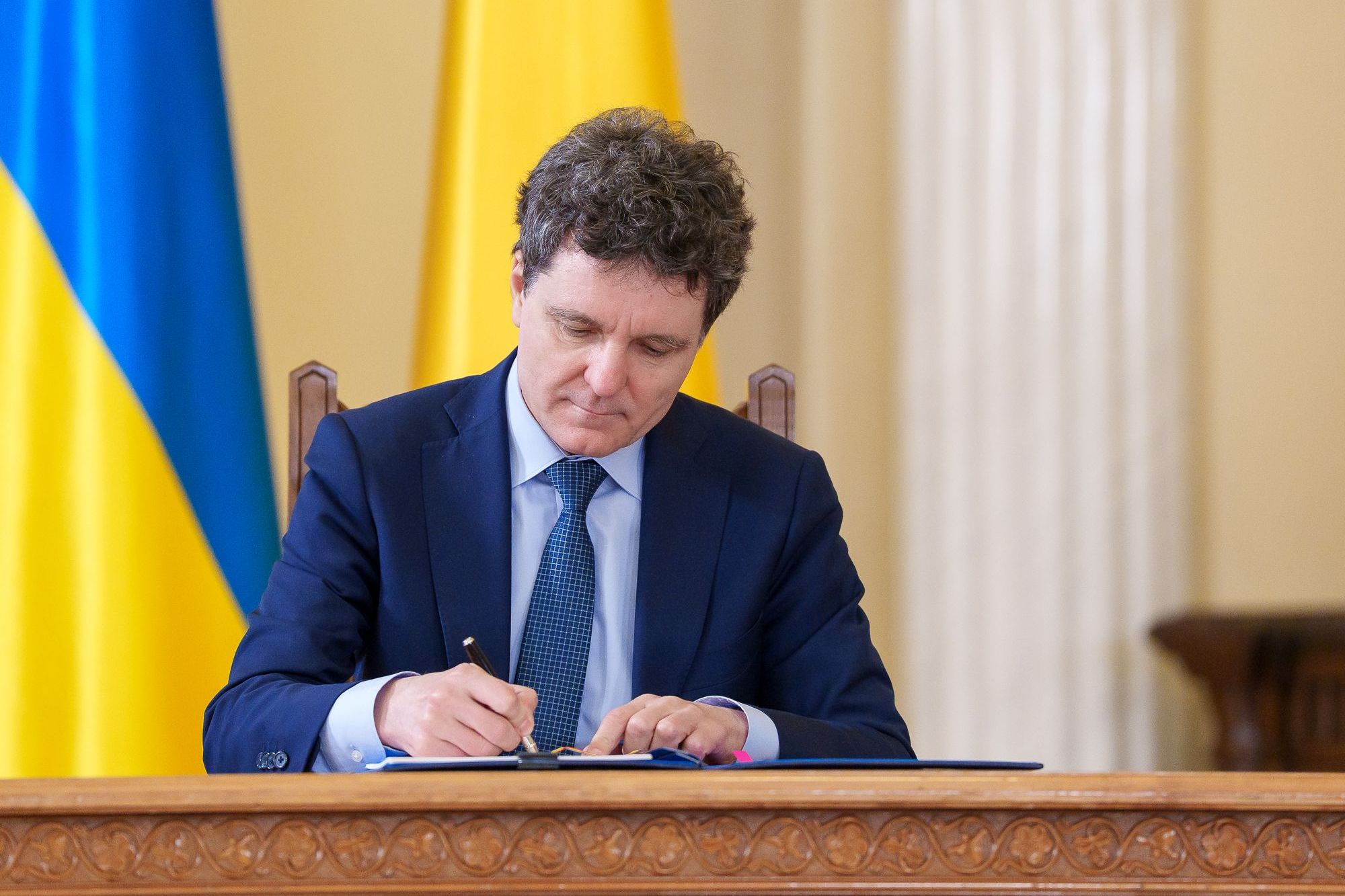 Nicușor Dan államelnök kihirdette a 2026-os költségvetési törvényt