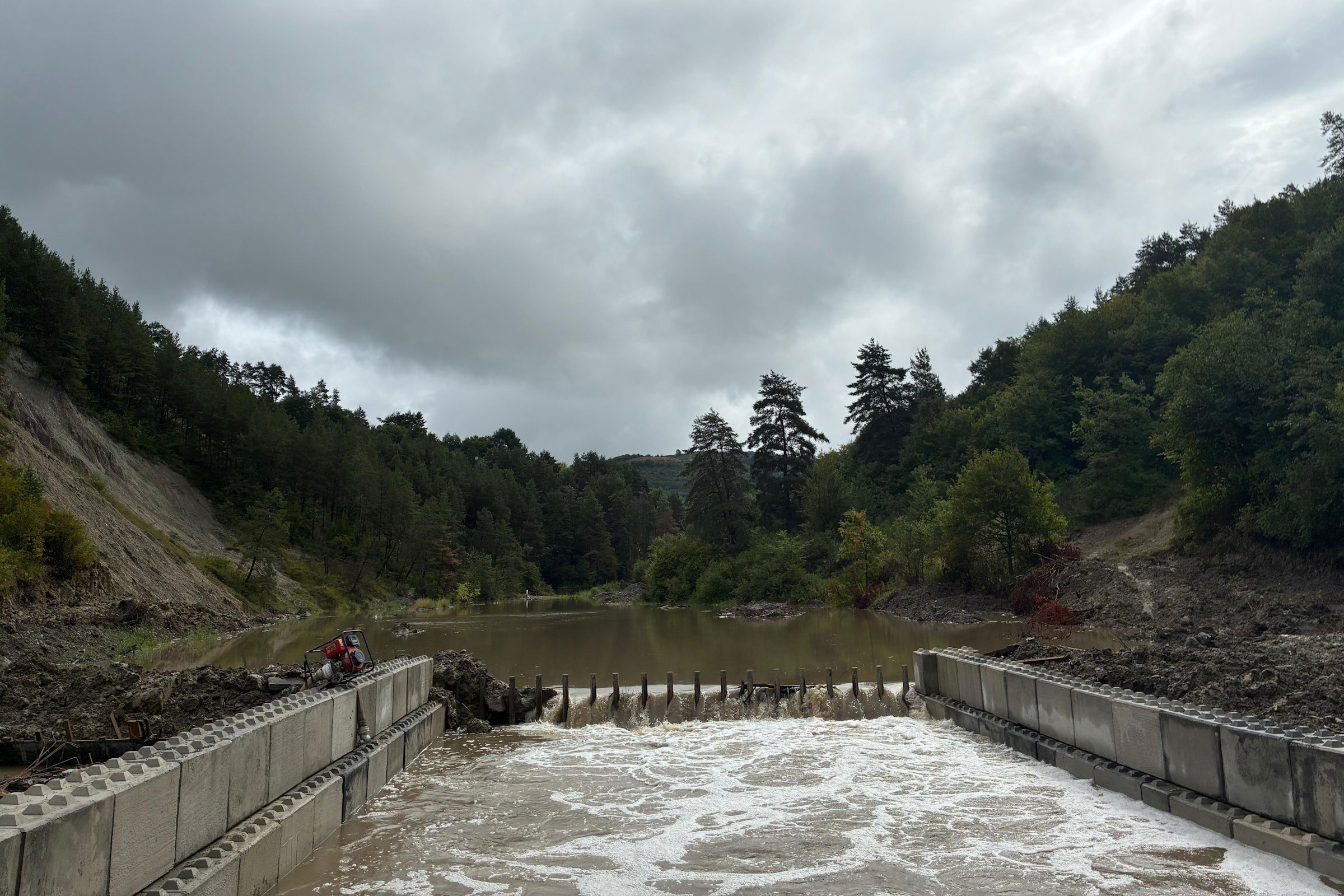 Újabb 30 nappal meghosszabbították a vészhelyzetet Parajdon