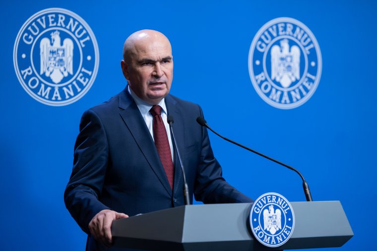 FRISSÍTVE | Deficitcsökkentési terv: növelik az áfát, befagyasztják a közszférában a fizetéseket