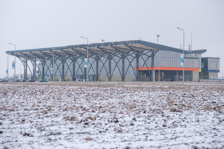 Jelentősen növelte utasforgalmát a brassói nemzetközi repülőtér