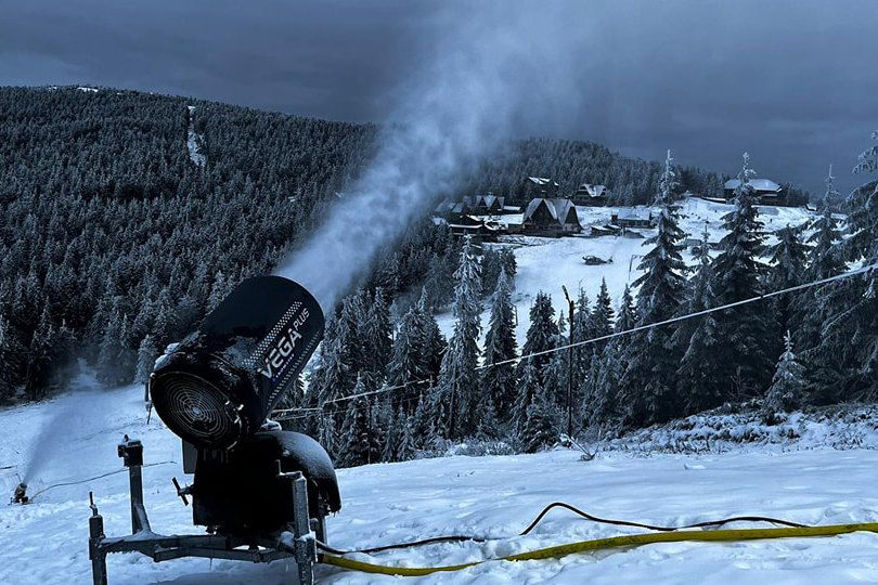 Hivatalosan megnyílt a síszezon a Madarasi Hargitán