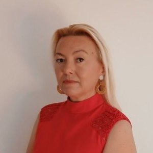 Szolár Éva