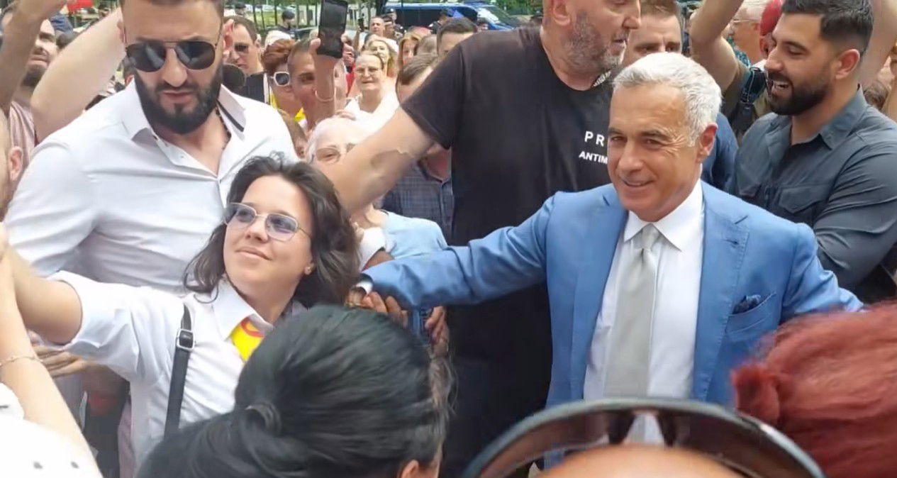 Hatósági felügyelet alatt marad Călin Georgescu