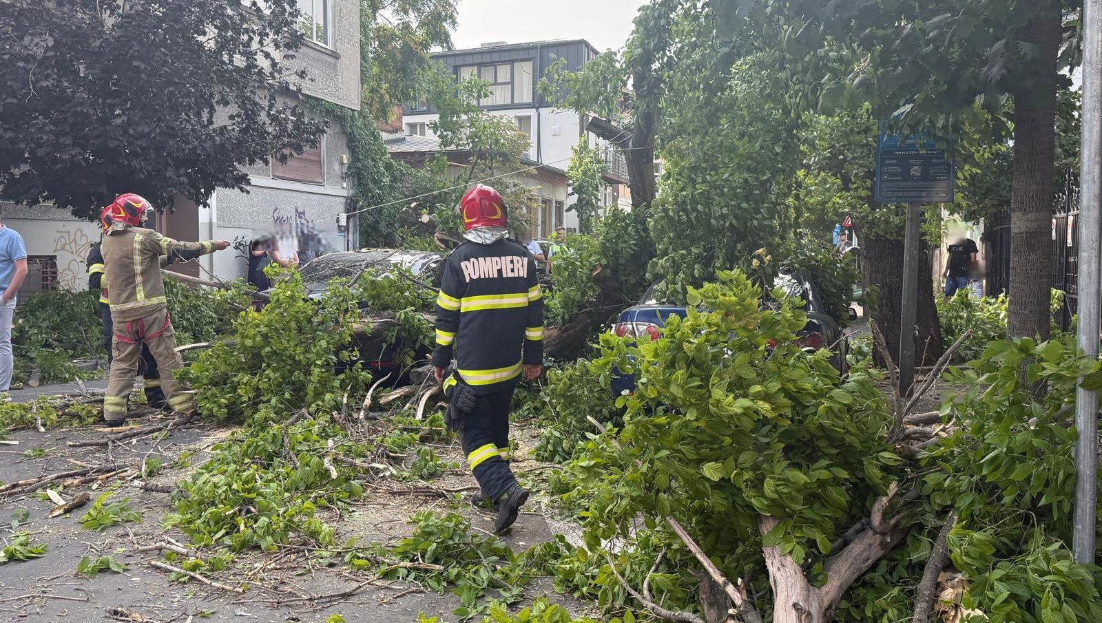 Tizennégy megye hatvan településén okozott károkat a rossz idő csütörtökön