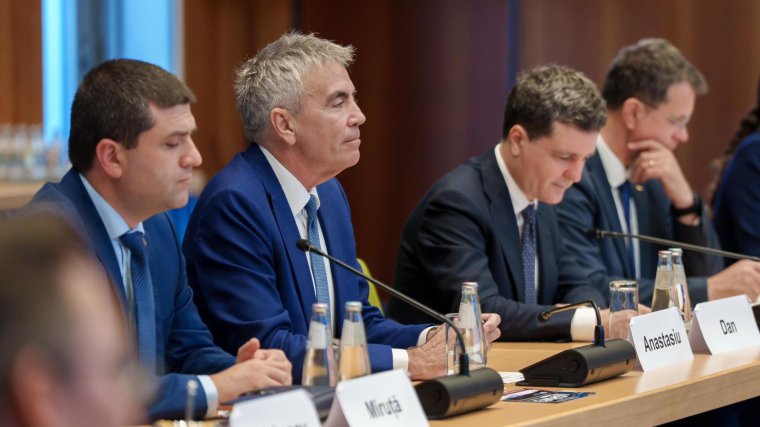 Fokozódik a korrupciós botrány Anastasiu körül