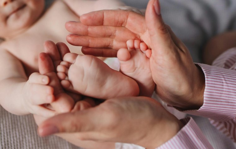 Májusban is negatív maradt a természetes szaporulat Romániában