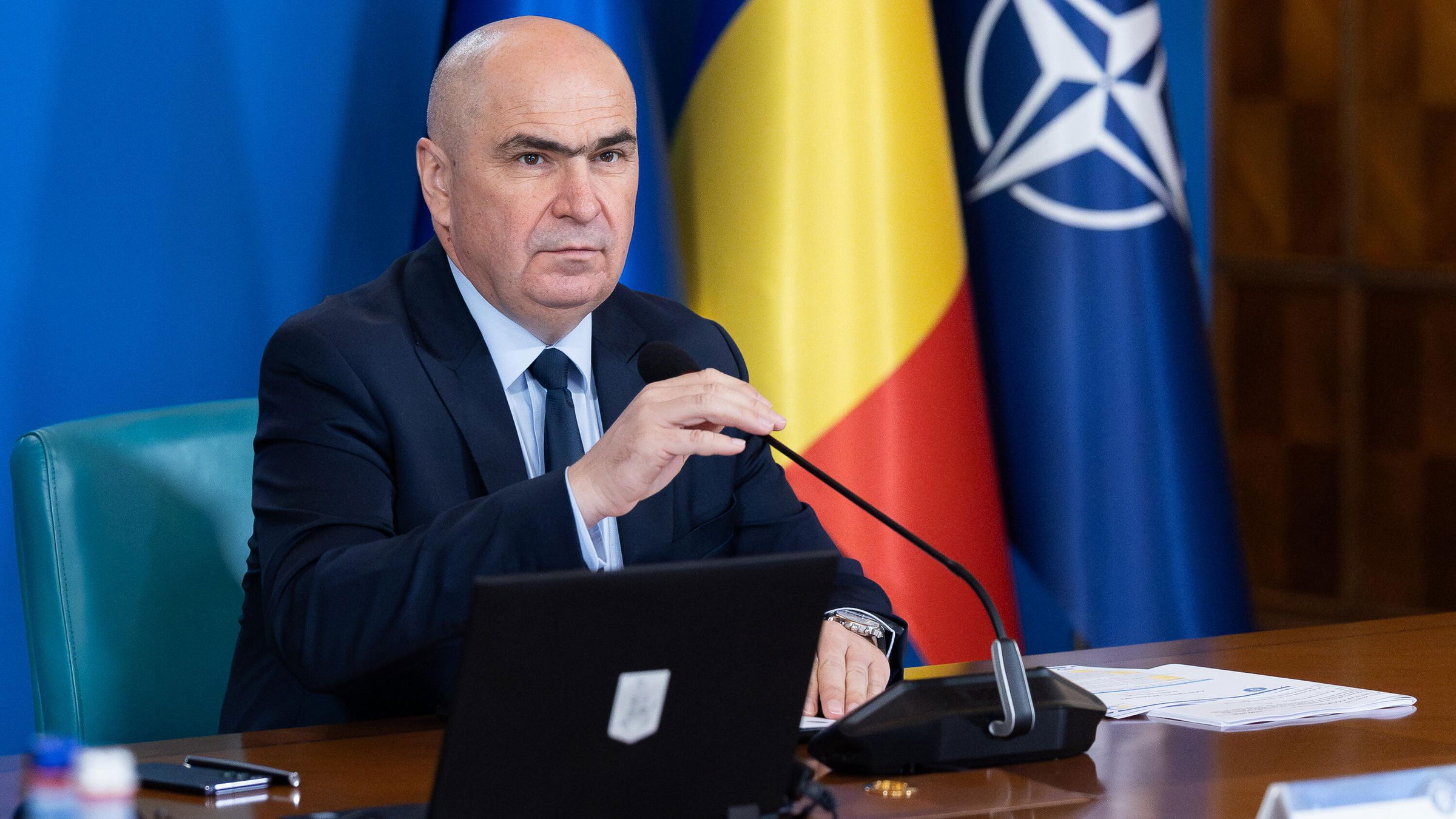 Bolojan: Ha nem fogadjuk el az egészségügyi rendszert érintő intézkedéscsomagot, jövőre nem lesz pénz a kórházakra, gyógyszerekre