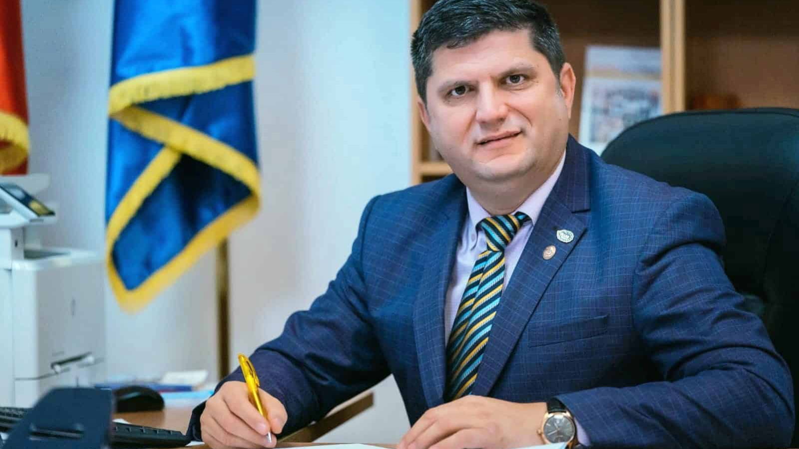 A helyi közigazgatásban dolgozók érdekeit védő szakszervezetek tüntetést szerveznek hétfőn a fővárosban