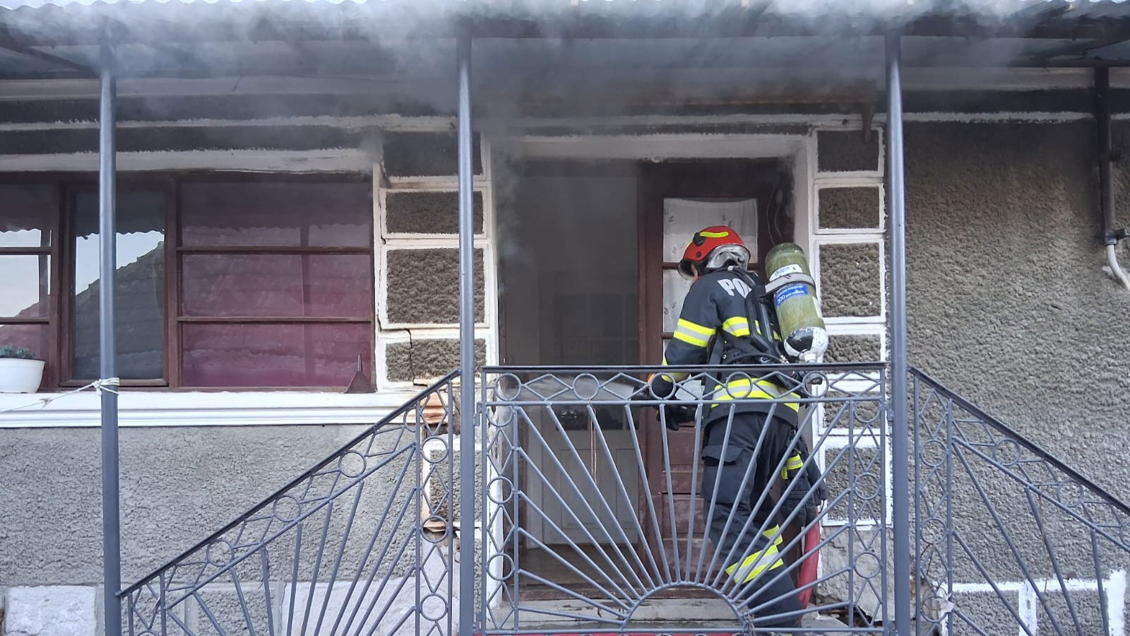 Tűz keletkezett egy kisősi háznál