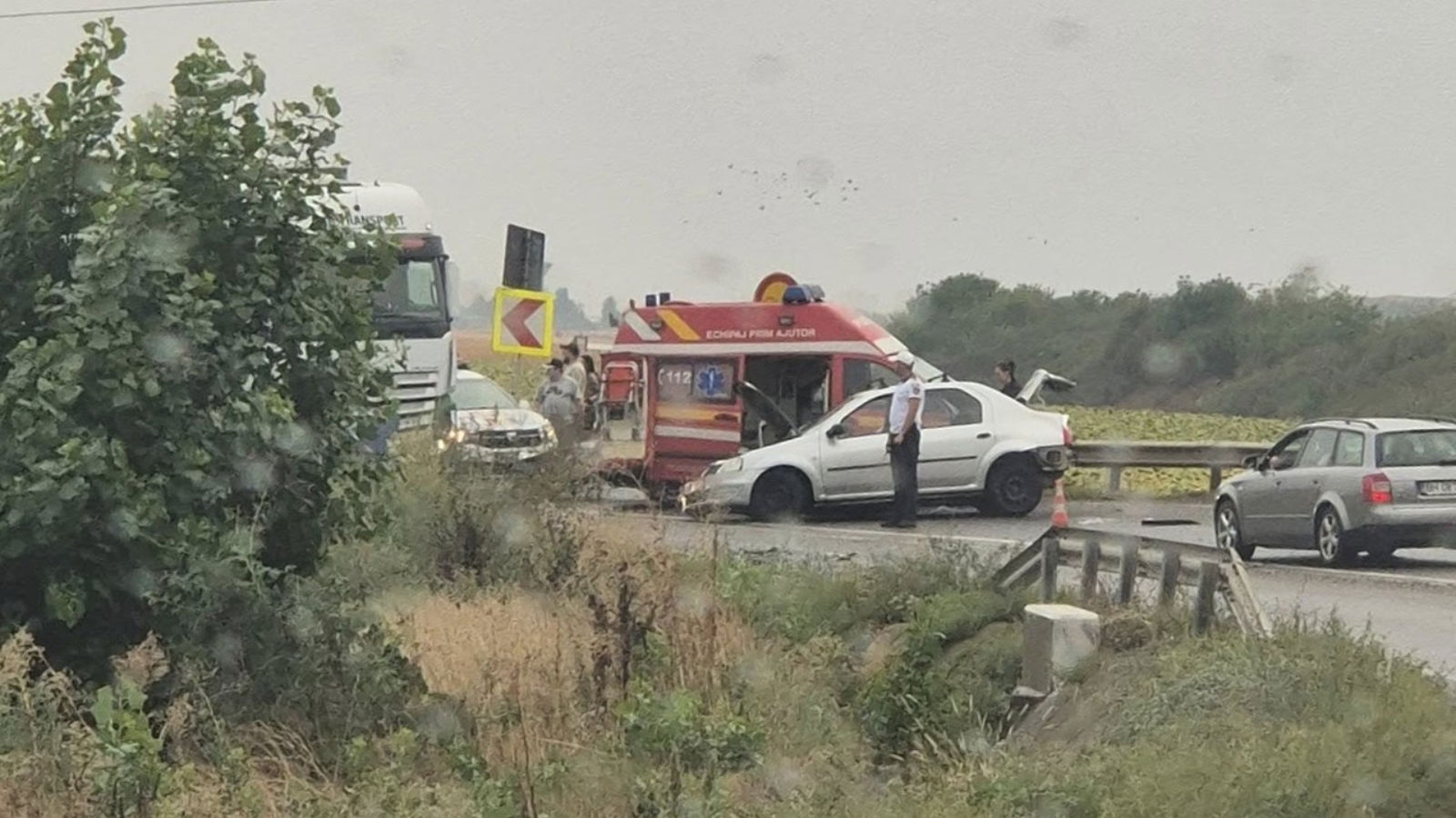 FRISSÍTVE | Ketten sérültek meg a bihari balesetben, egy személy kritikus állapotban van