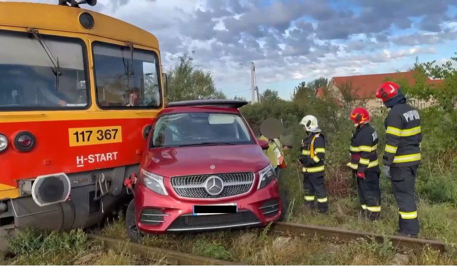 Kisiklott egy vonat Nagyszalontánál egy ütközést követően