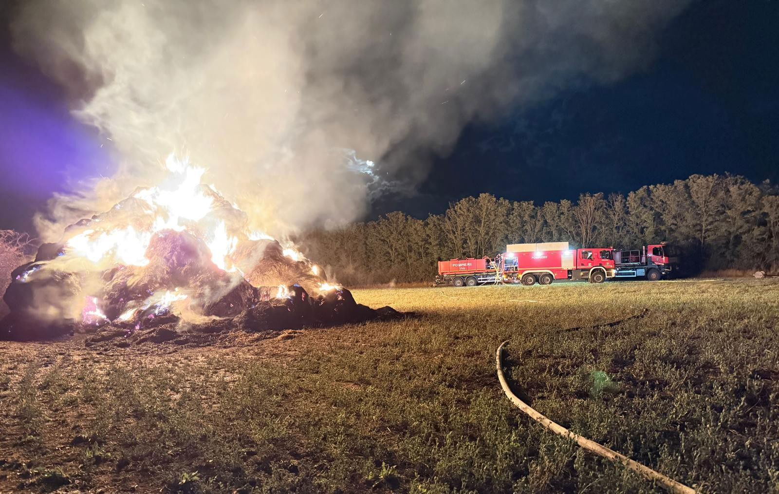 Három tűzesethez riasztották hétfőn a Bihar megyei tűzoltókat