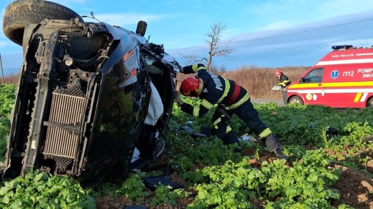 FRISSÍTVE | Súlyos baleset történt Várad közelében, egy személy életét vesztette
