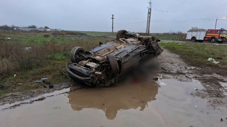 Négy személy életét vesztette egy vonatbalesetben