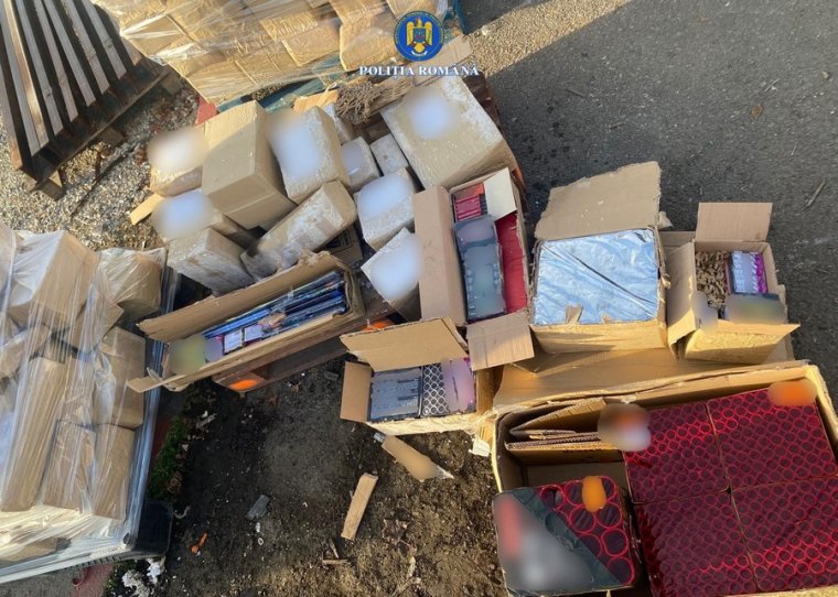 Illegális pirotechnika miatt razziázott a rendőrség Bihar megyében