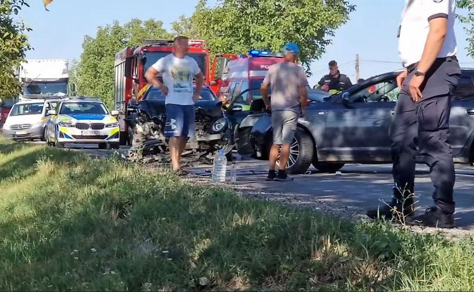 Három autó ütközött össze Hegyközkovácsinál