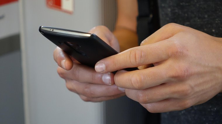 Negyvenezer lejjel károsított meg egy szalontai nőt egy telefonos csaló