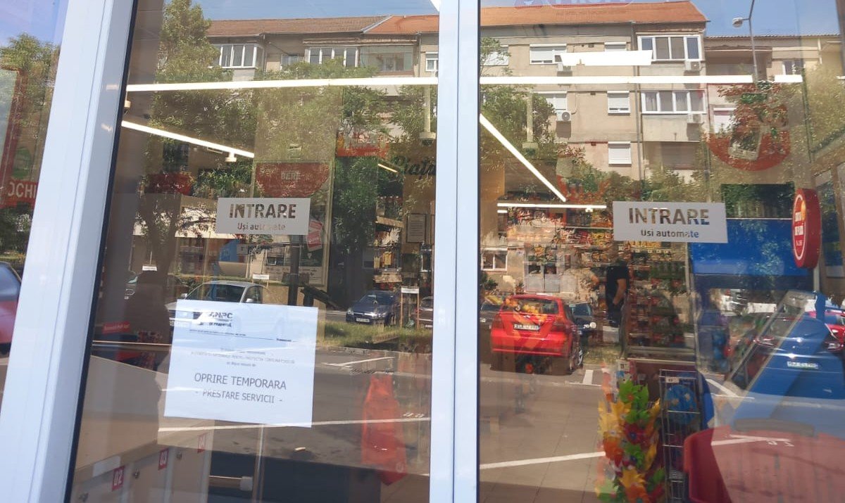 Ismét bezártak egy váradi boltot a fogyasztóvédők