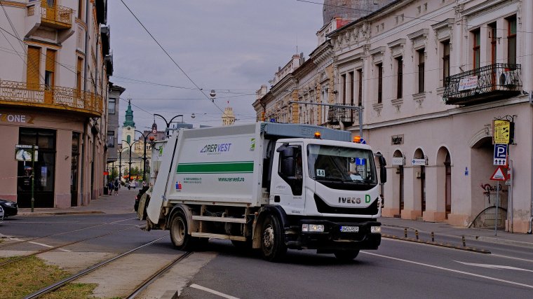 Változnak a hulladékbegyűjtési napok Nagyváradon és környékén
