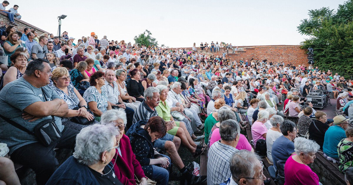 Az abszurd humor mestere, Dolák-Saly Róbert lépett fel Nagyváradon