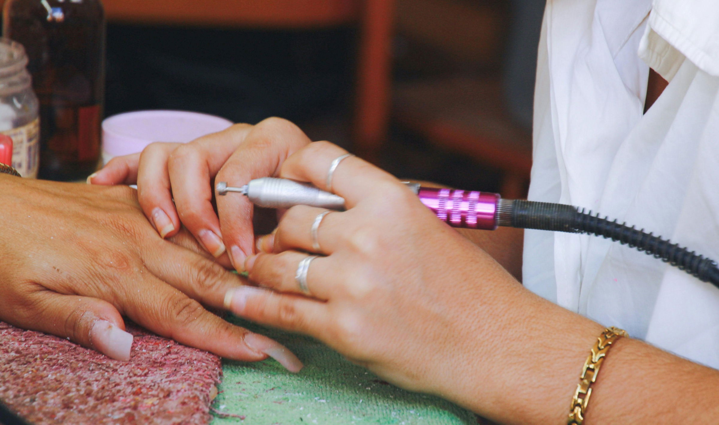 Betiltják az EU-ban a TPO-t tartalmazó kozmetikai termékeket szeptembertől