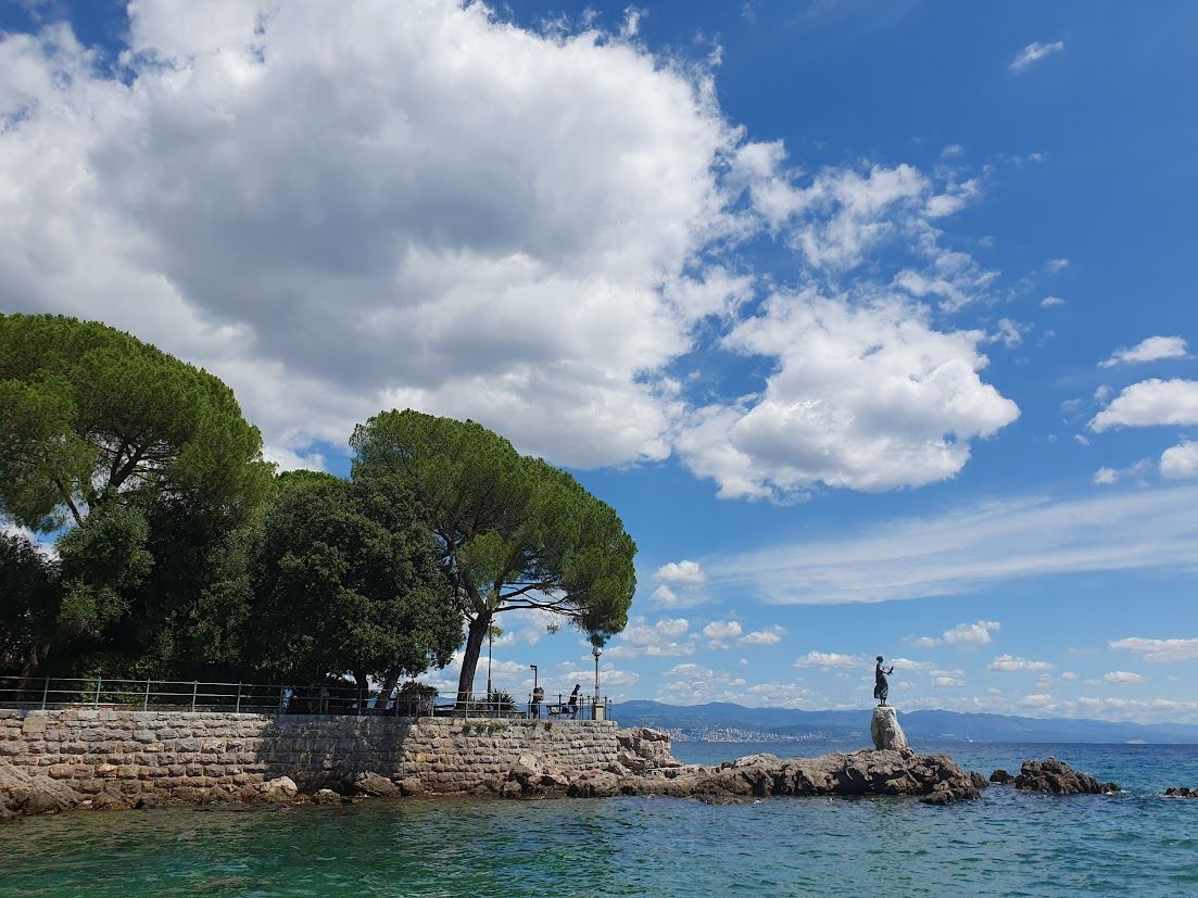 Magyar emlékek nyomában Opatiján | GALÉRIA