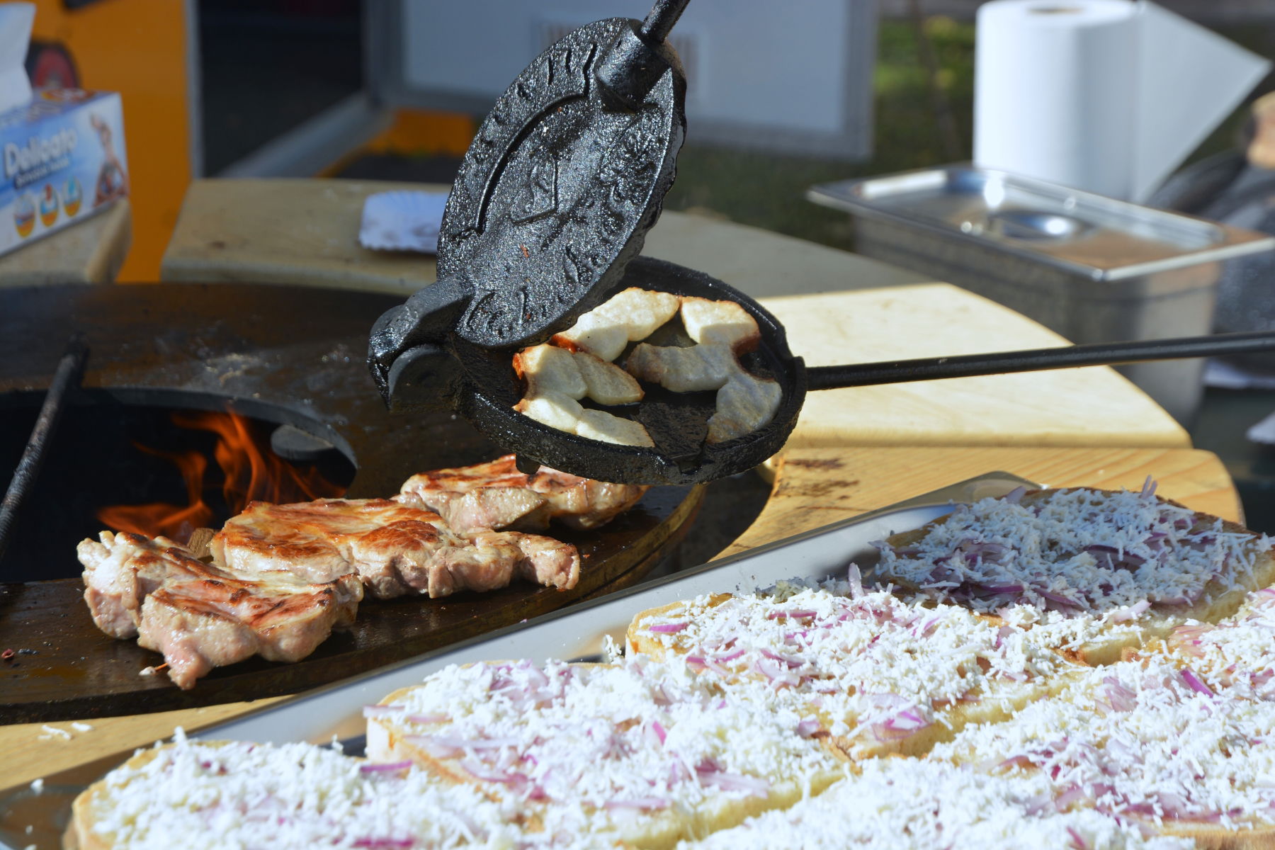 Hagyományos bihari ízek a nagyváradi Körösvidéki Múzeum parkjában | FOTÓGALÉRIA!