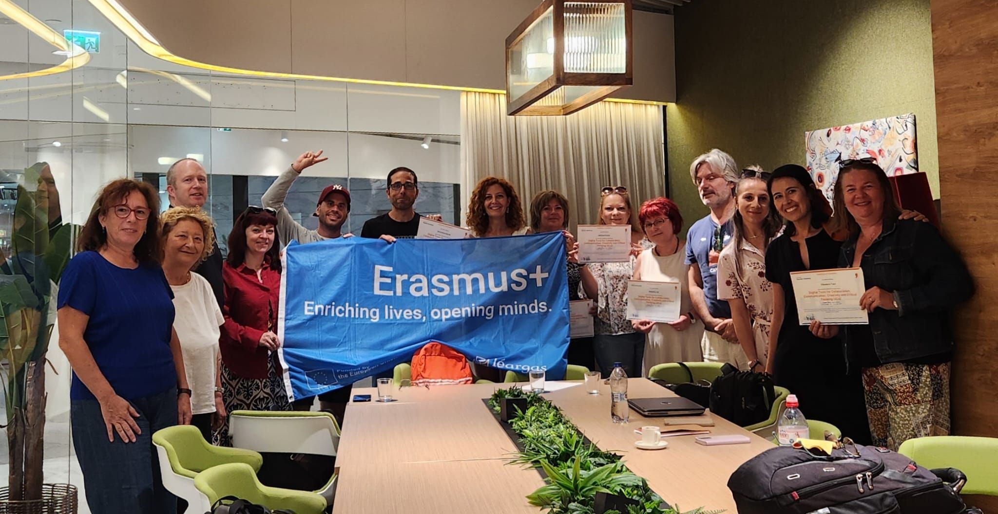 Digitális módszertani tapasztalatokat hoztak haza Lisszabonból a Szacsvay pedagógusai