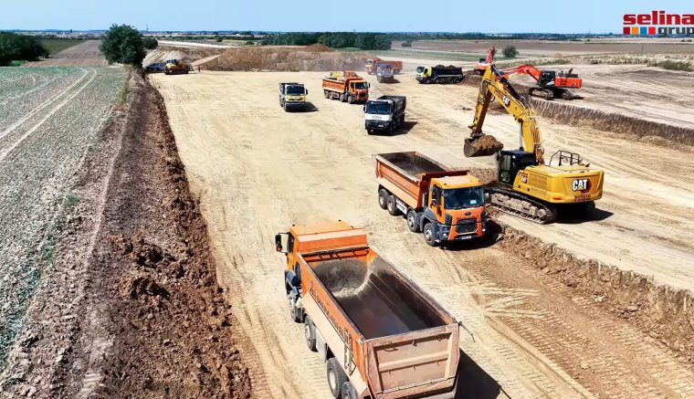 Jól halad a munka a Bihar megyei sztrádaszakaszon | VIDEÓ
