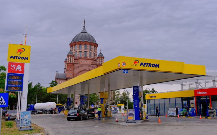 Elbocsátásokra készül az OMV, a Petromot is érinteni fogja a döntés