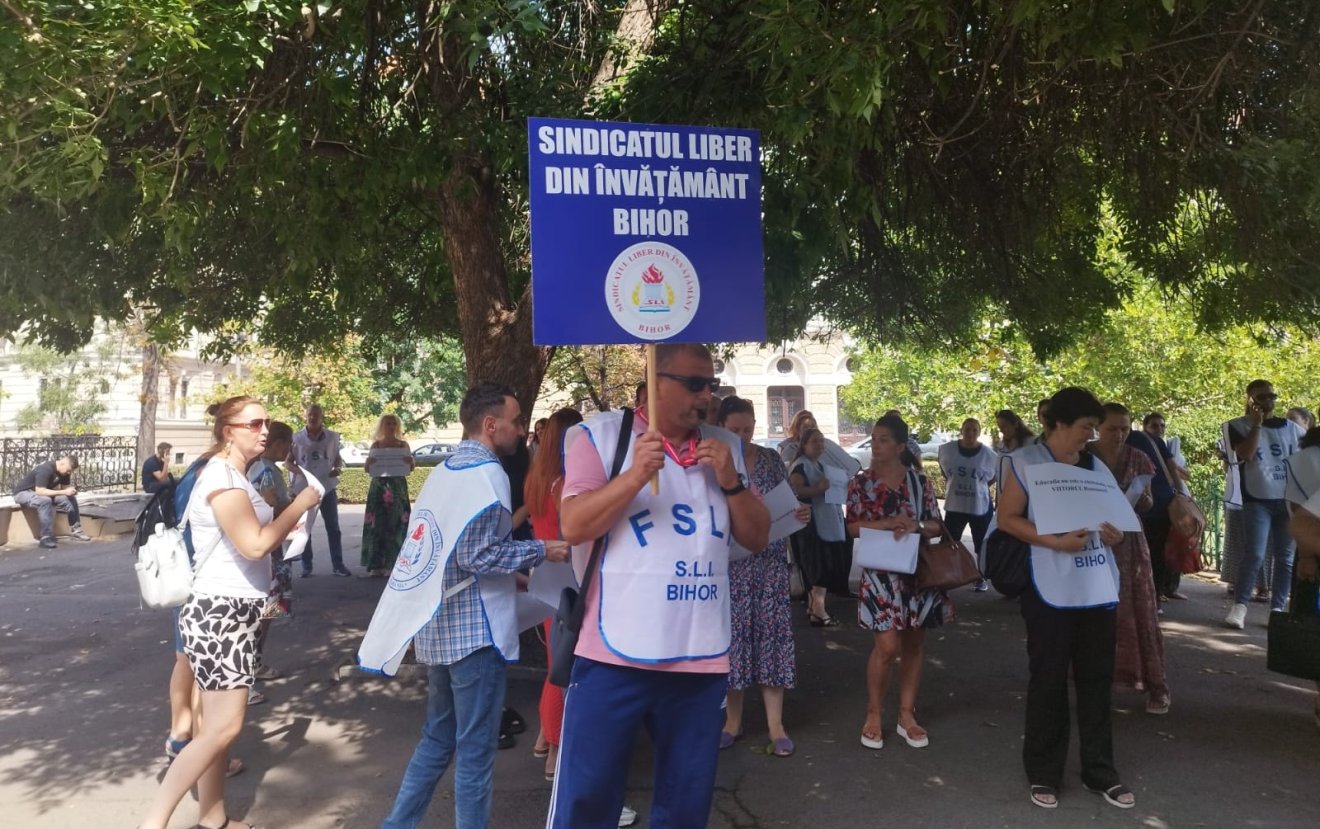 Nagyváradon is tüntetést szerveztek a tanárok