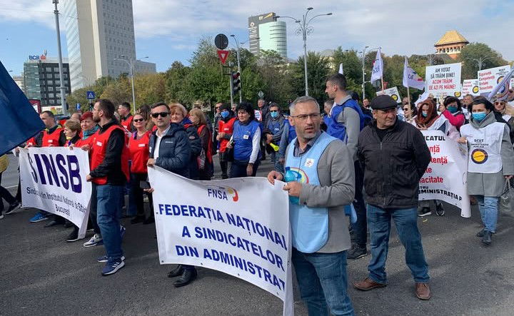 Általános sztrájkra készül a Közigazgatási Szakszervezetek Országos Szövetsége