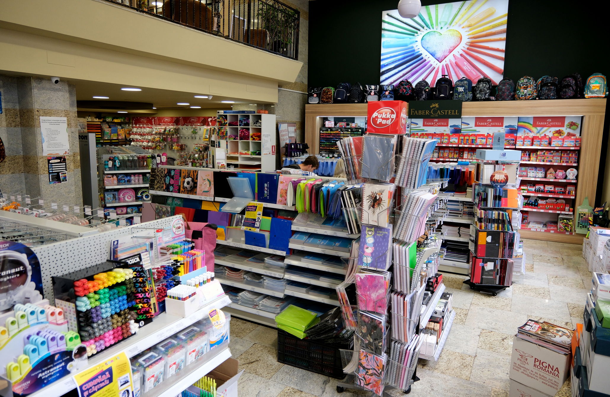 Feltöltötték a tanszertámogatást a szociális kártyákra