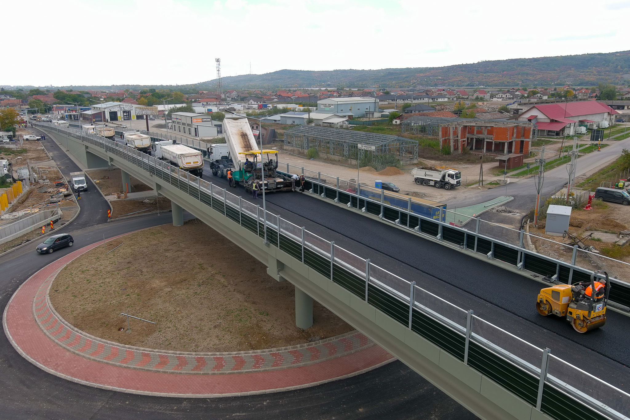 November elején adják át a fugyivásárhelyi közúti felüljárót