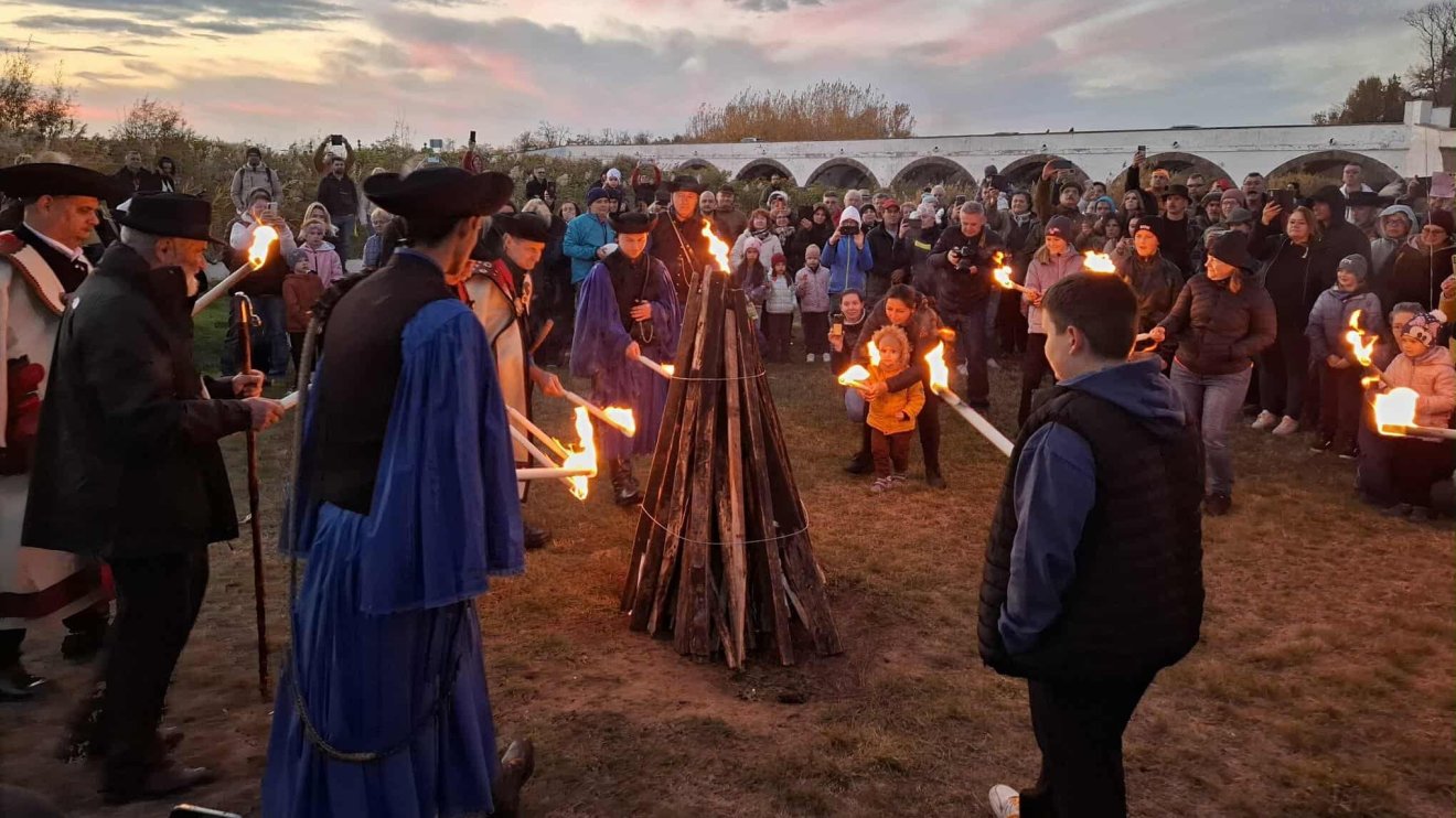 Nagyváradi érdeklődők is részt vettek a hortobágyi behajtási ünnepségen