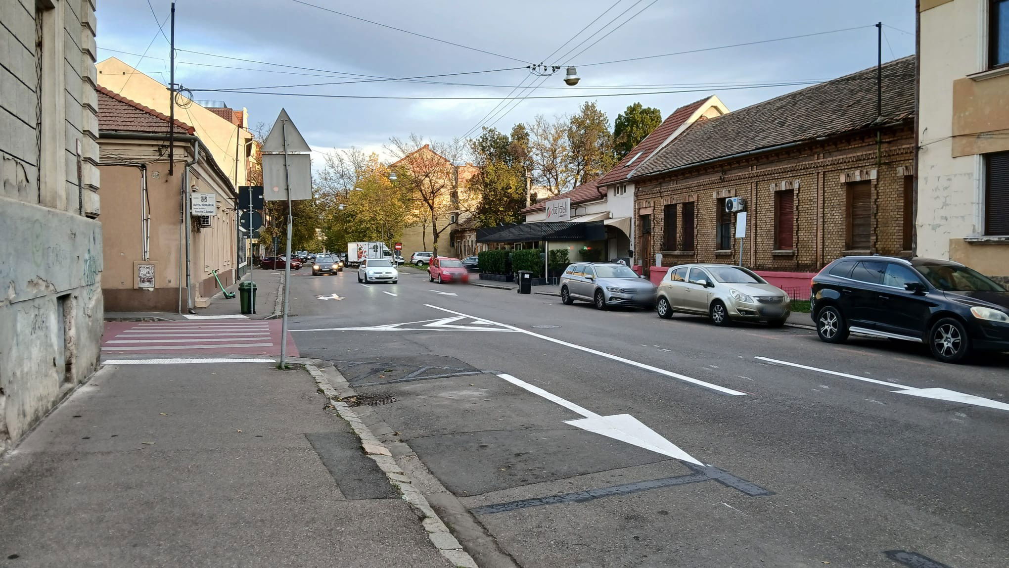 Kétsávossá vált az Úri utca egy szakasza Nagyváradon | VIDEÓ