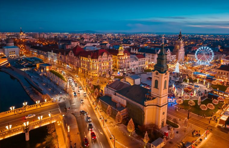 Még egy hét és megnyílik a karácsonyi vásár Nagyváradon