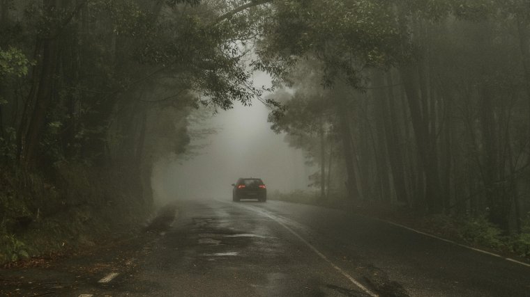 Ködre figyelmeztetnek, vezessenek óvatosan!