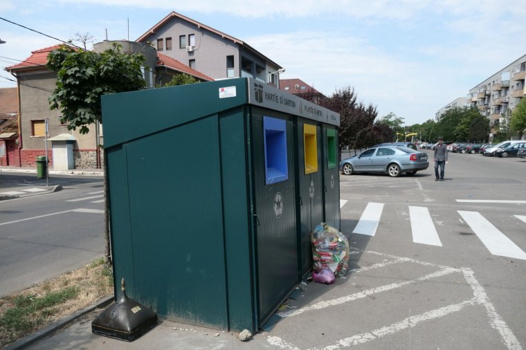Kötelezővé válik Váradon is a textilhulladékok szelektív gyűjtése