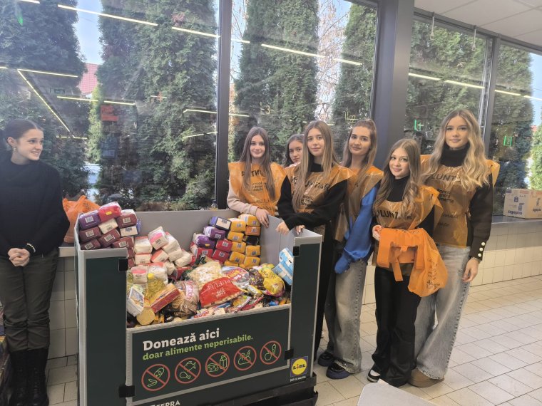 Több mint 136.000 rászoruló ember részesül élelmiszercsomagban a karácsonyi országos gyűjtőkampány nyomán