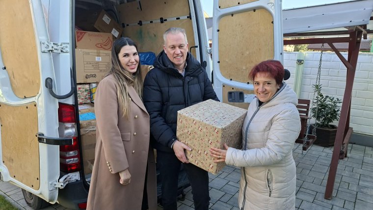 Német segélyadományokat kapott a váradolaszi református egyházközség